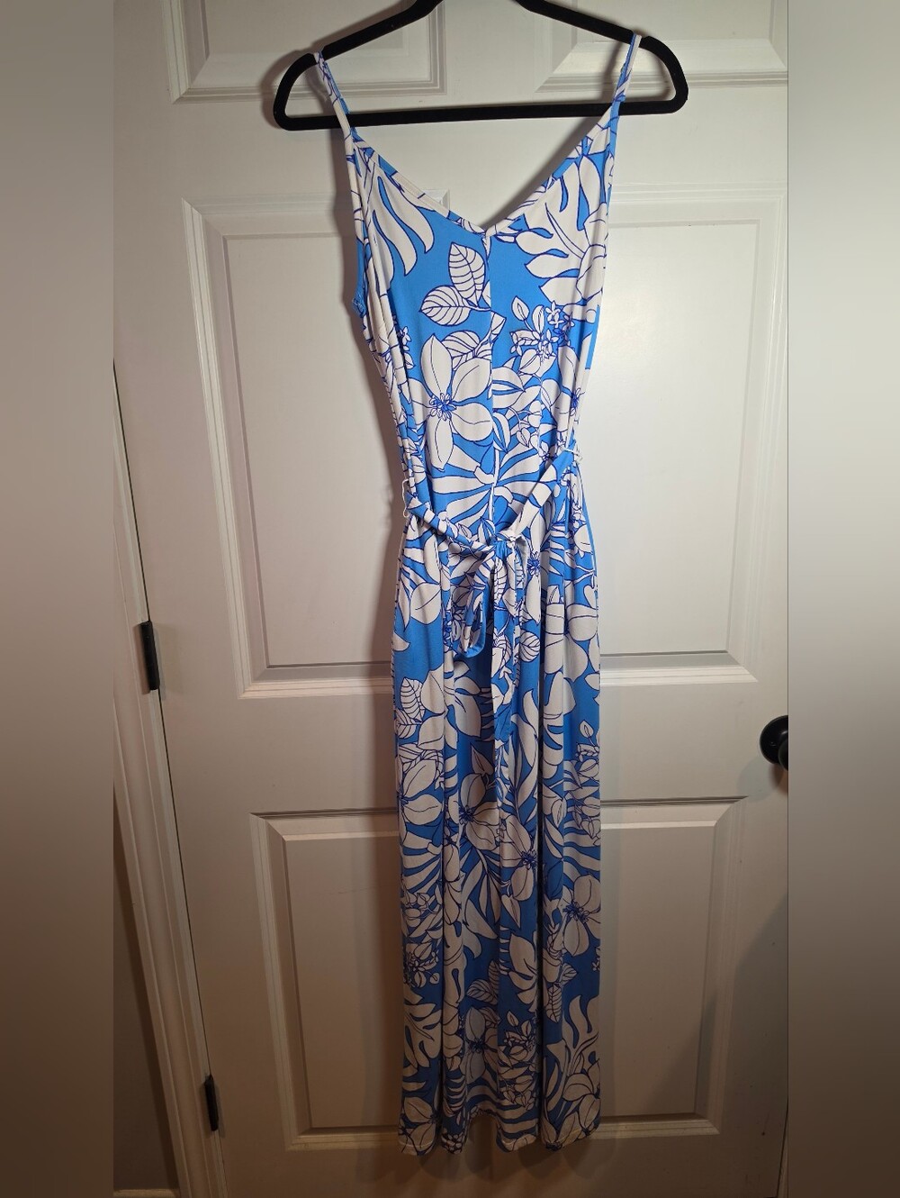 Love Squared Stretchy Blue And White Floral Sleeveless Maxi Dress With Tie L